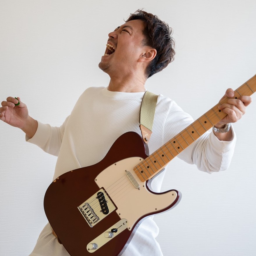 大阪・和泉中央の音楽教室トントンミュージックスクールのギター・ベース科の講師一覧